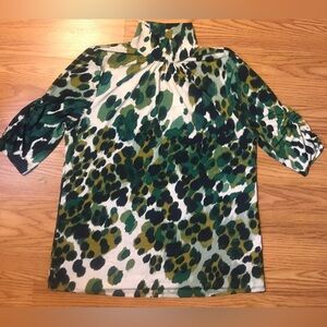 7th Avenue Design Studio Lightweight Stretch Knit Top M Green Animal Print NWOT